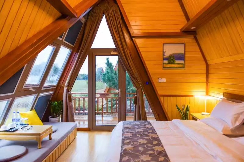 合掌屋——一道靚麗的風景線